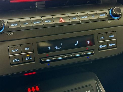 Certified 2024 Hyundai Kona N Line image 18