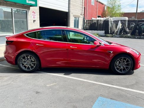 Used 2018 Tesla Model 3 Long Range AWD/4WD image 7