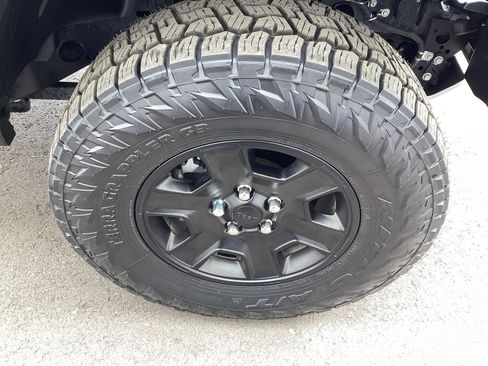 Used 2021 Jeep Gladiator Mojave image 26