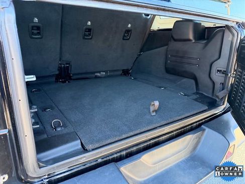 Used 2024 Jeep Wrangler Unlimited Rubicon image 24