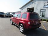 Used 2017 Jeep Patriot 4WD image 3