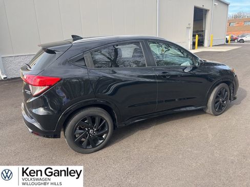 Used 2022 Honda HR-V Sport image 2