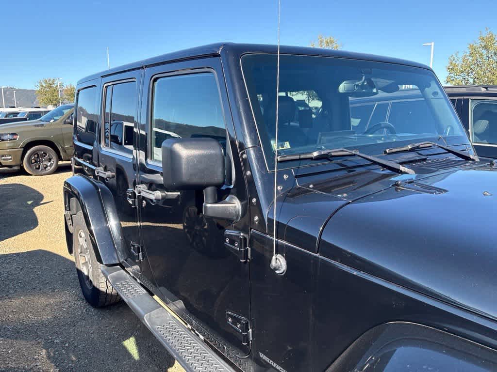 Used 2014 Jeep Wrangler Unlimited Sahara AWD/4WD image 5