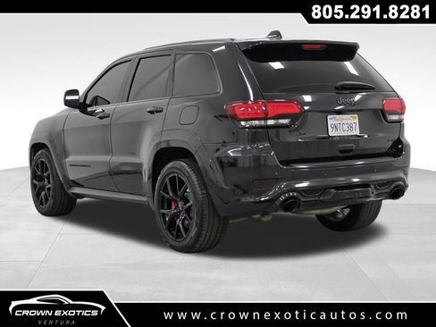 Used 2016 Jeep Grand Cherokee SRT image 5