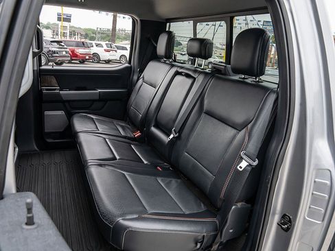 Used 2021 Ford F150 Lariat AWD/4WD image 17