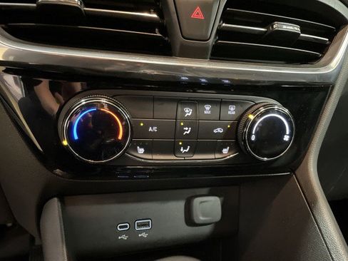Used 2024 Buick Encore GX Sport Touring w/ Comfort Package FWD image 22