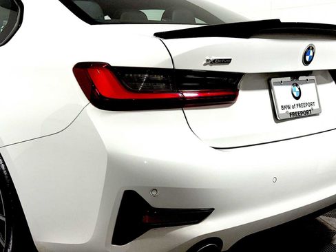 Certified 2022 BMW 330i xDrive 330i xDrive w/ Driving Assistance Package image 28