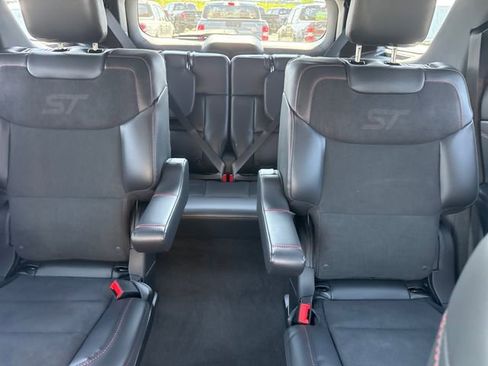 Used 2025 Ford Explorer ST w/ Sun And Sound Package AWD/4WD image 19