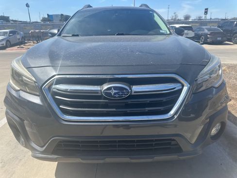 Used 2018 Subaru Outback 2.5i Limited image 6