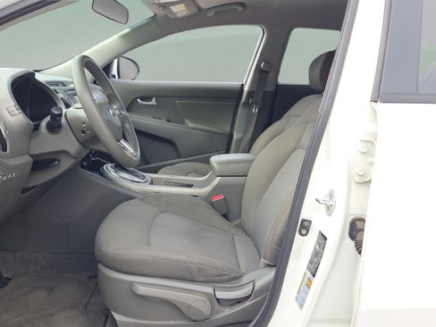 Used 2015 Kia Sportage LX AWD/4WD image 9