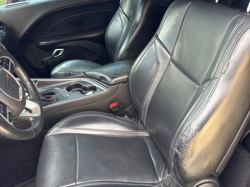 Used 2017 Dodge Challenger SXT Plus RWD image 6