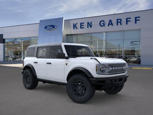 New 2026 Ford Bronco Badlands AWD/4WD image 8