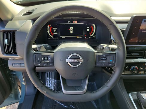 New 2026 Nissan Pathfinder SL FWD image 25
