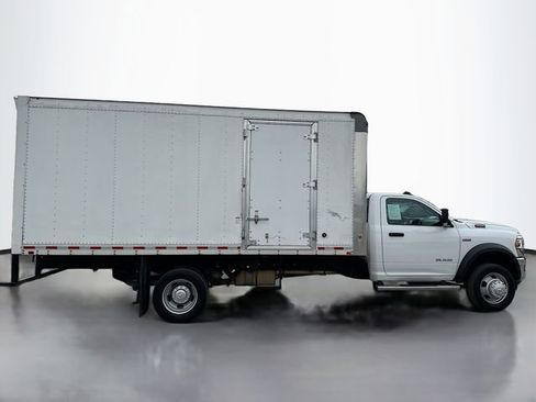 Used 2021 RAM 5500 Tradesman RWD image 8