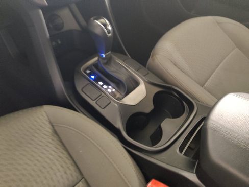 Used 2018 Hyundai Santa Fe Sport FWD image 26