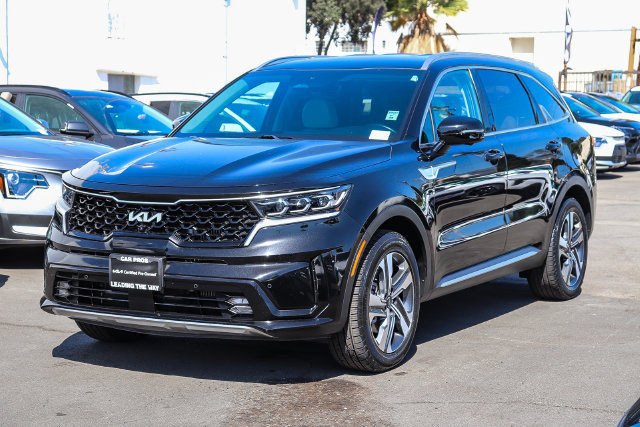 Certified 2023 Kia Sorento SX Prestige AWD/4WD image 4