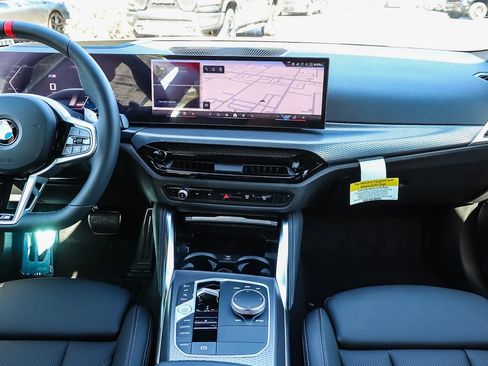 New 2026 BMW 440i xDrive w/ Premium Package AWD/4WD image 13