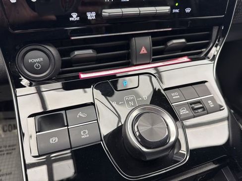 Used 2024 Toyota bZ4X XLE image 28