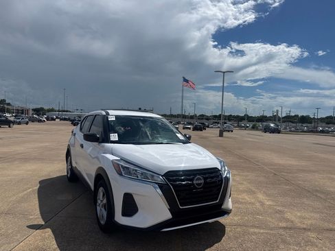 Certified 2024 Nissan Kicks S FWD image 2