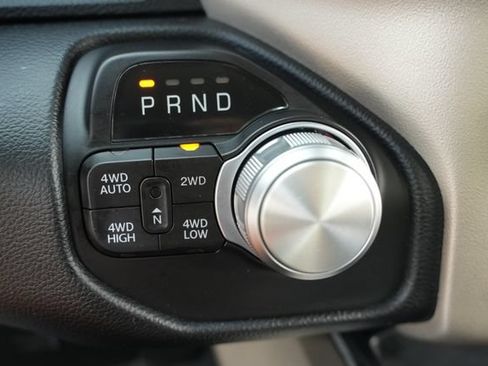 Used 2022 RAM 1500 Laramie AWD/4WD image 34