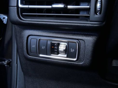 Certified 2022 Lincoln Corsair AWD w/ Premium Package image 22