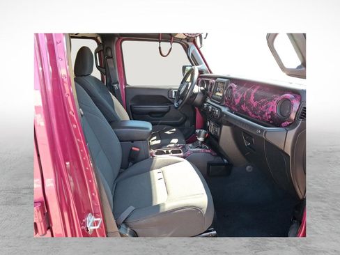 Used 2021 Jeep Wrangler Unlimited Sport AWD/4WD image 11