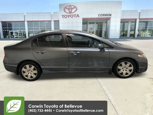 Used 2011 Honda Civic LX image 6