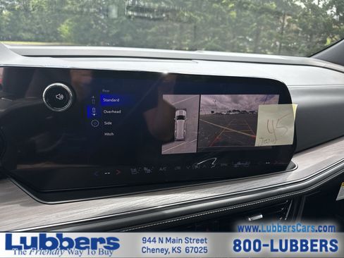 New 2025 Chevrolet Suburban Premier AWD/4WD image 16