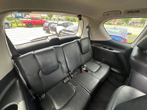 Used 2020 Nissan Armada SL w/ Premium Package image 25