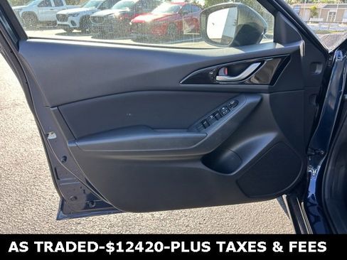 Used 2016 MAZDA MAZDA3 i Touring image 12