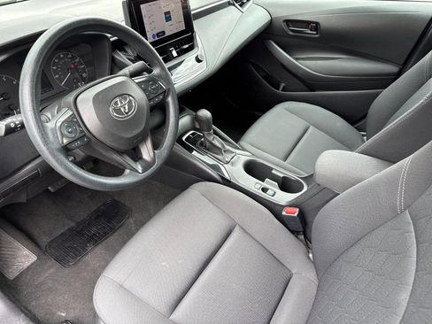 Used 2023 Toyota Corolla LE FWD image 7