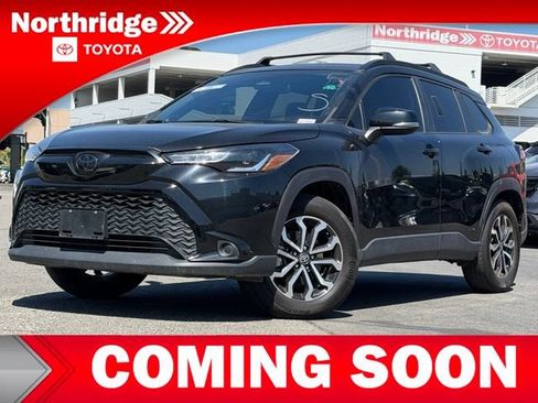 Used 2024 Toyota Corolla Cross AWD Hybrid w/ Moonroof Package image 2