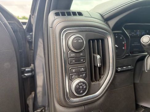 Used 2021 GMC Sierra 1500 AT4 w/ AT4 Value Package AWD/4WD image 13