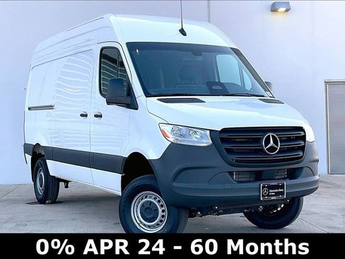 New 2025 Mercedes-Benz Sprinter 2500 image 1