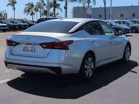 Used 2020 Nissan Altima 2.5 S image 8