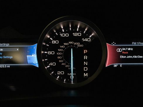 Used 2015 Ford Explorer XLT w/ Equipment Group 202B image 17