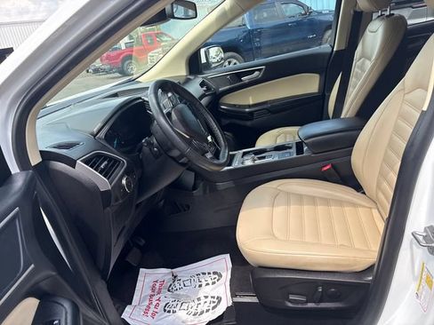 Used 2023 Ford Edge SEL w/ Convenience Package AWD/4WD image 8