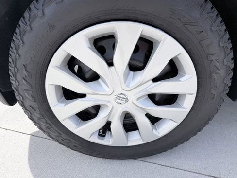 Certified 2016 Nissan Rogue S w/ Appearance Package image 24