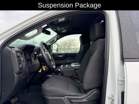 Used 2021 Chevrolet Silverado 2500 Custom w/ Custom Value Package image 8