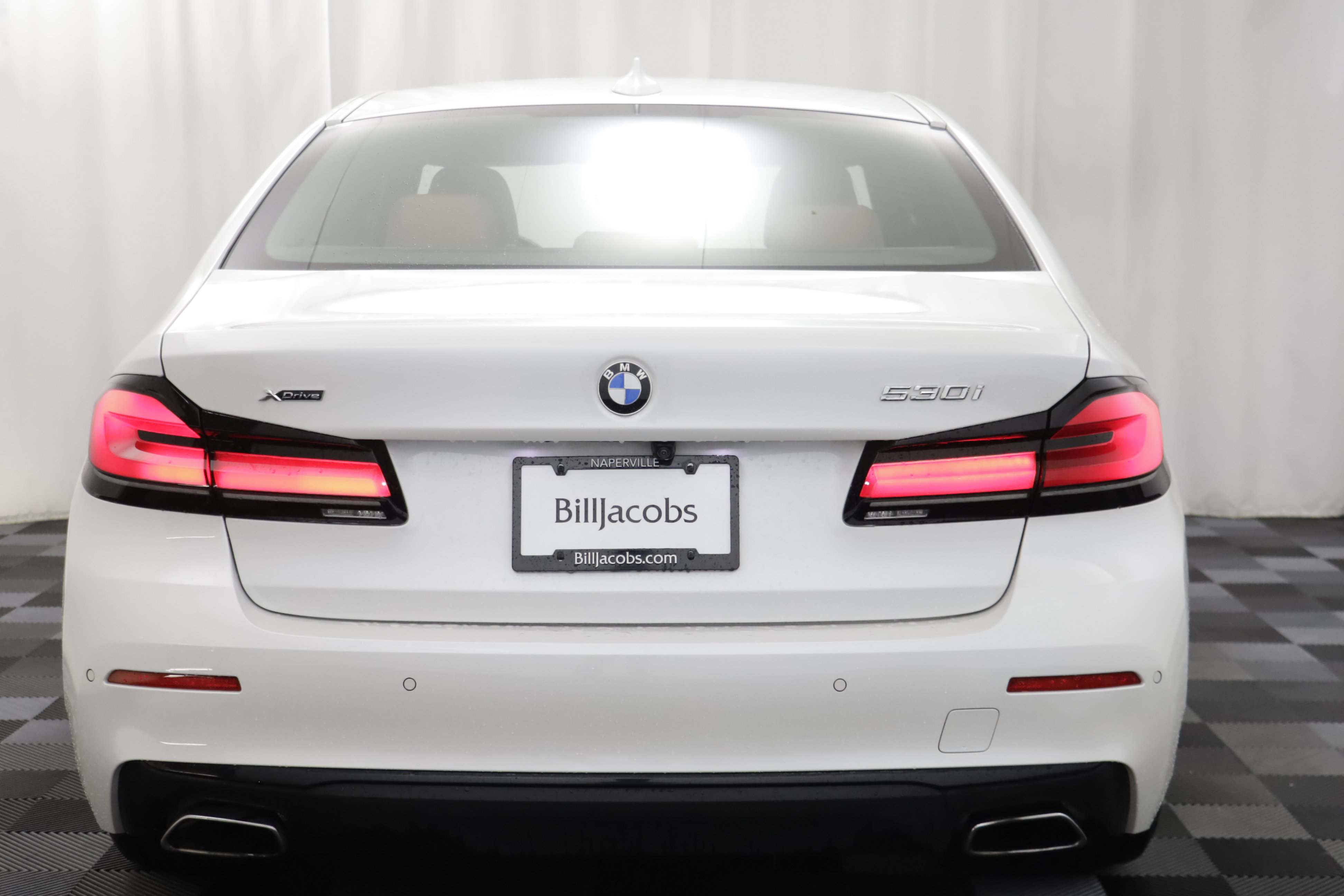 Used 2023 BMW 530i xDrive w/ Premium Package AWD/4WD image 16
