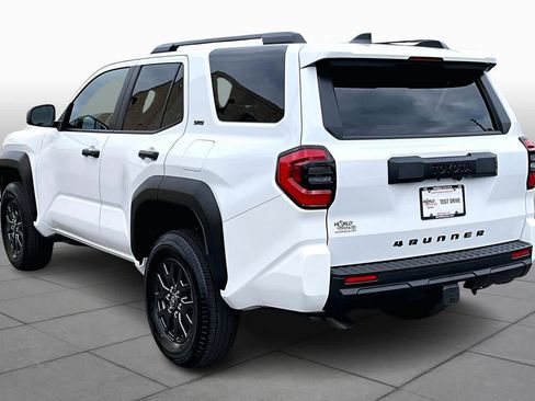 Certified 2025 Toyota 4Runner SR5 image 10