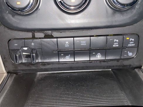 Used 2014 RAM 1500 Big Horn AWD/4WD image 35
