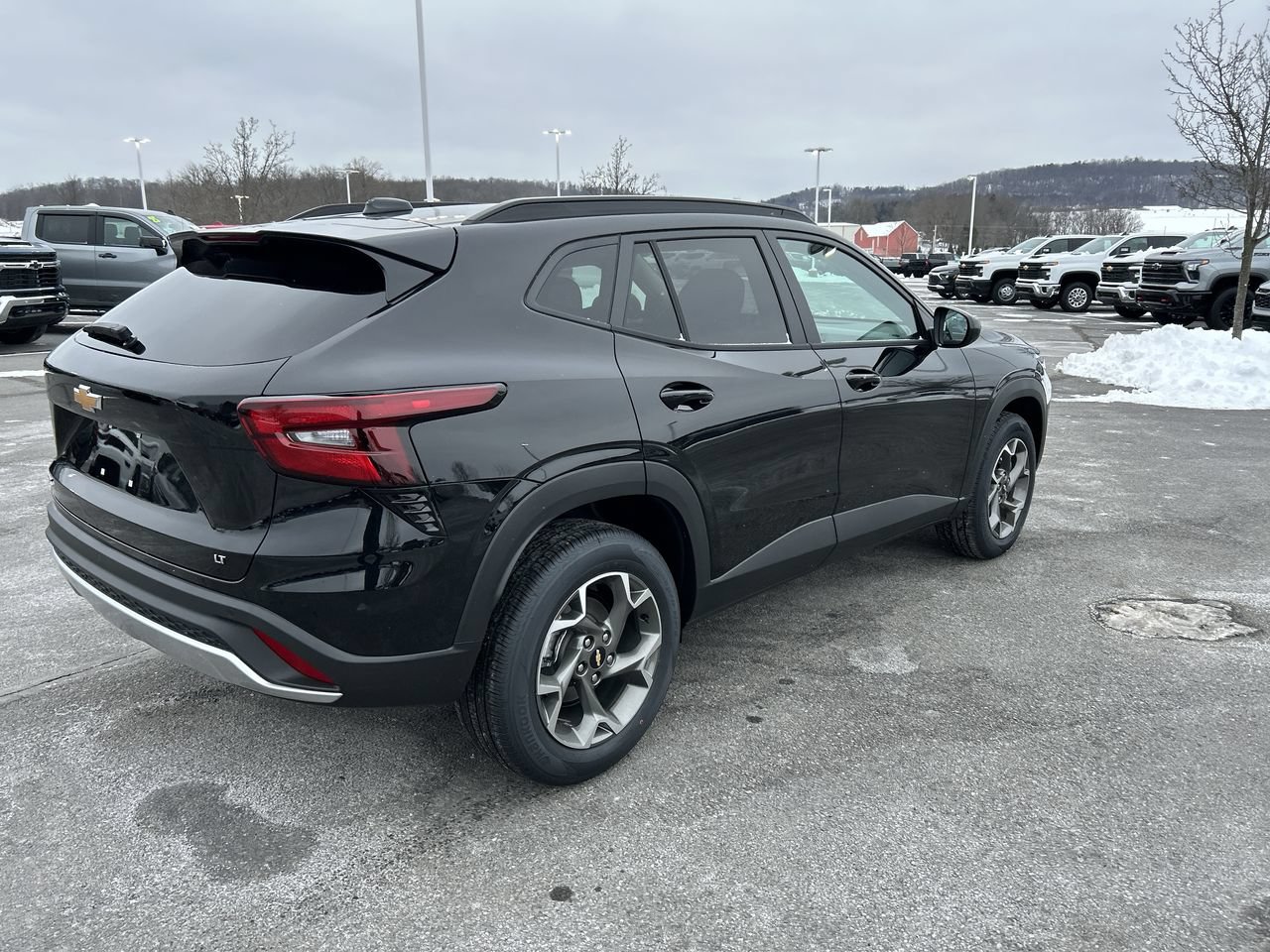 New 2026 Chevrolet Trax LT w/ Driver Confidence Package FWD image 7
