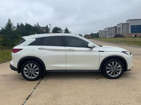 Used 2022 INFINITI QX50 Luxe image 3