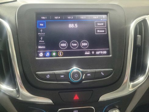 Used 2021 Chevrolet Equinox LS FWD image 25