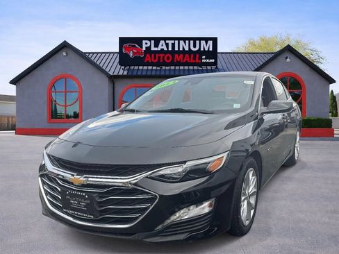 Used 2024 Chevrolet Malibu LT FWD image 3