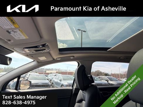 New 2026 Kia Sportage EX AWD/4WD image 13