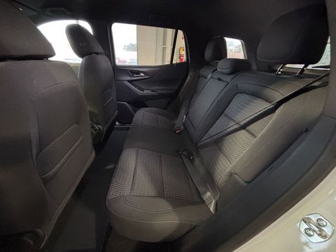 Used 2025 Chevrolet Equinox LT image 25