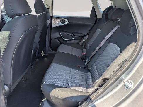 Used 2024 Kia Soul S FWD image 14