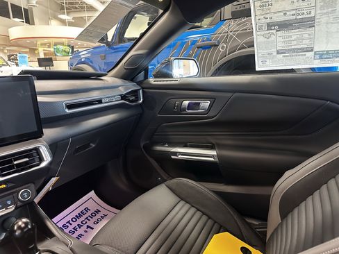 New 2026 Ford Mustang GT Premium w/ GT Performance Package image 13